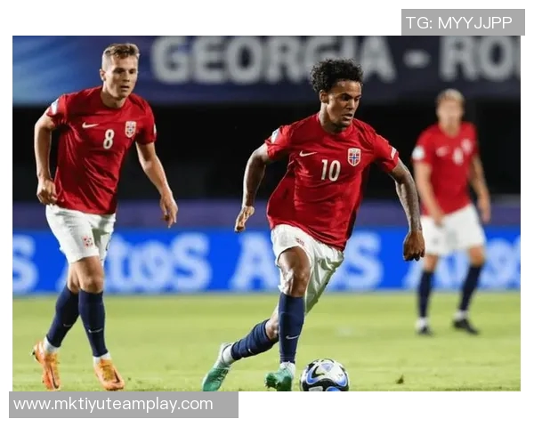 曼城女足前锋前女友年仅27岁不幸车祸身亡未系安全带引发关注