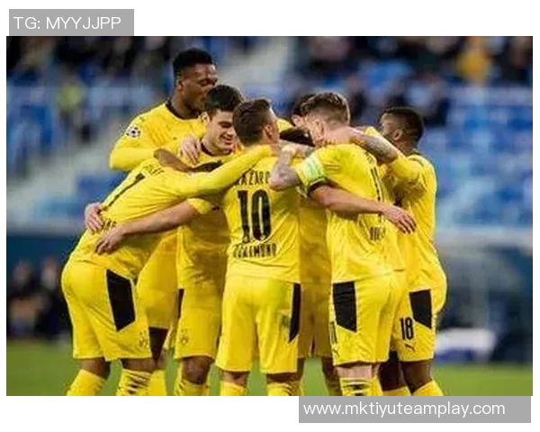 新援莱尔马亲临多特主场观战不莱梅并参与训练测试体能