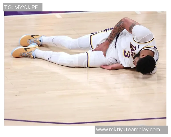 腹股沟痉挛导致提前退赛基德表示尚无浓眉伤情最新消息